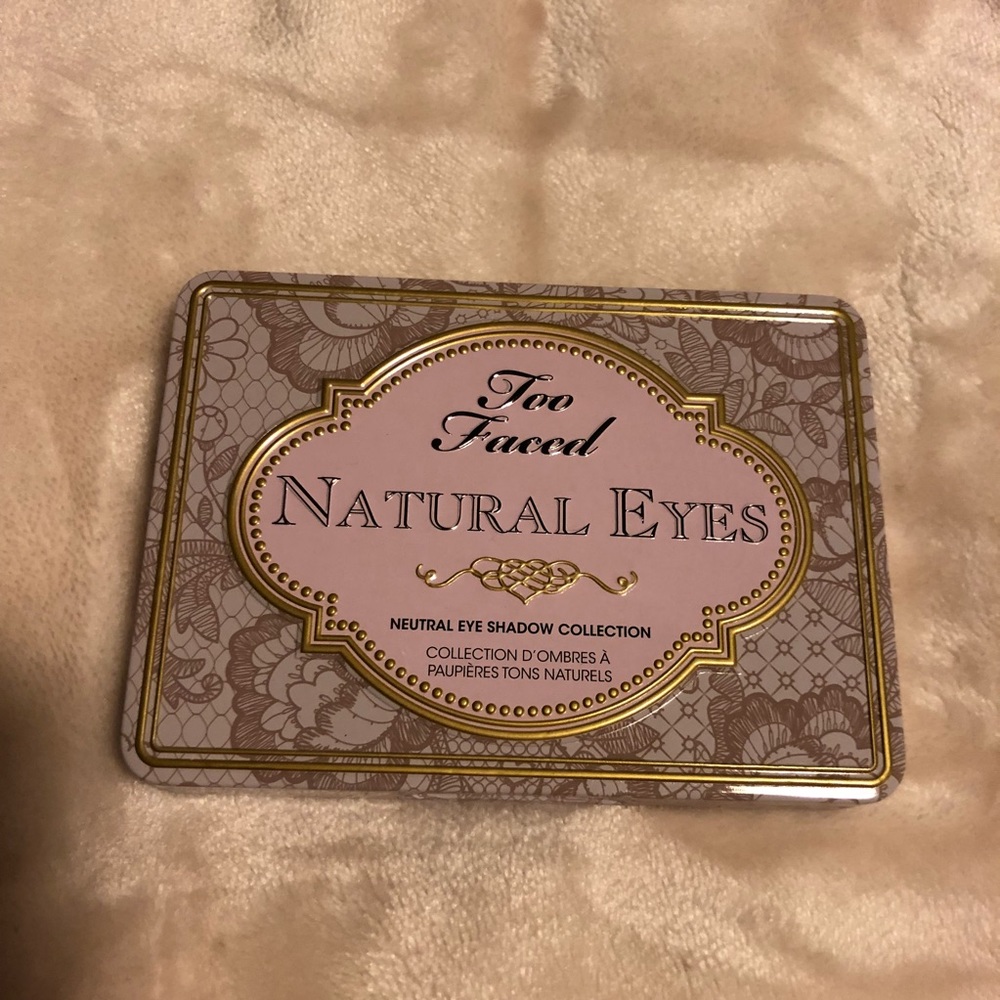 Too Faced Natural Eyes
